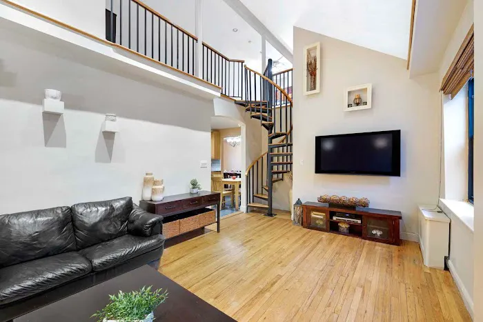 Vasilis Kokoris | Queens Real Estate Broker Picture 5