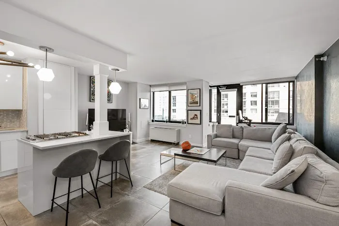 Vasilis Kokoris | Queens Real Estate Broker Picture 8