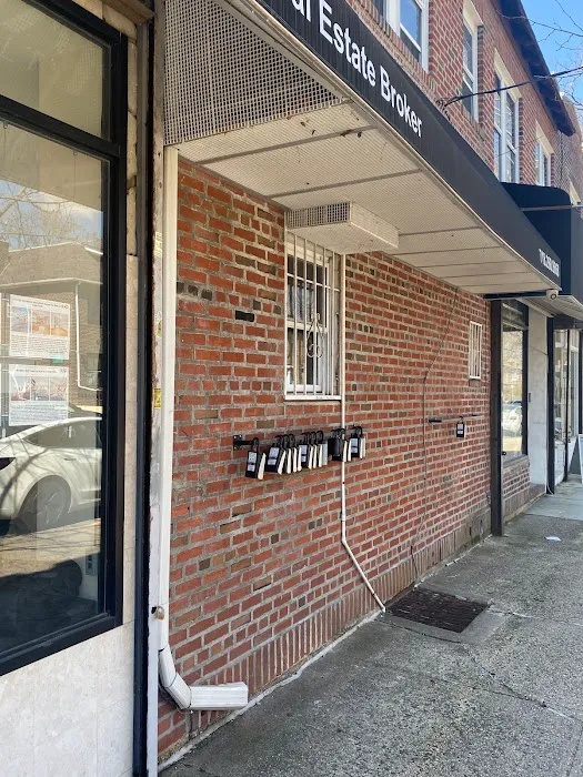 eXp Realty - Forest Hills, Queens Branch Office Picture 9