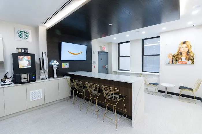 Jay Suites Midtown East - Flexible Office Space and Conference Room Rentals Picture 3