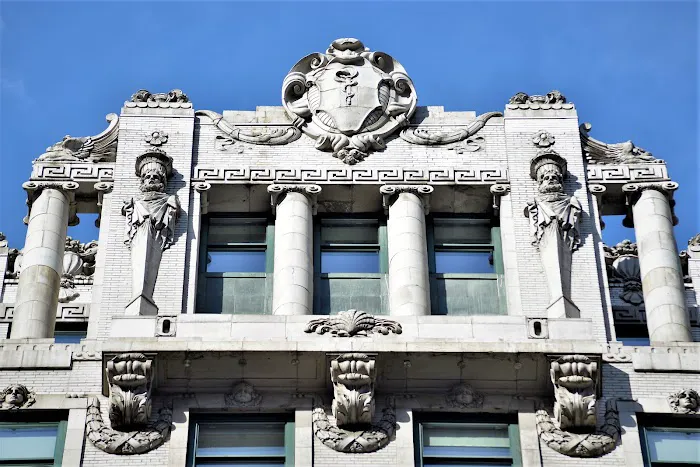 The Medical Arts Building Picture 3