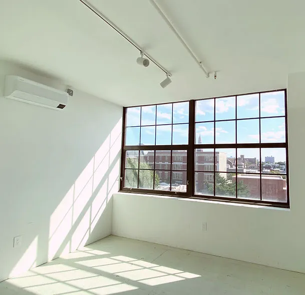 NY Studio Factory Picture 10