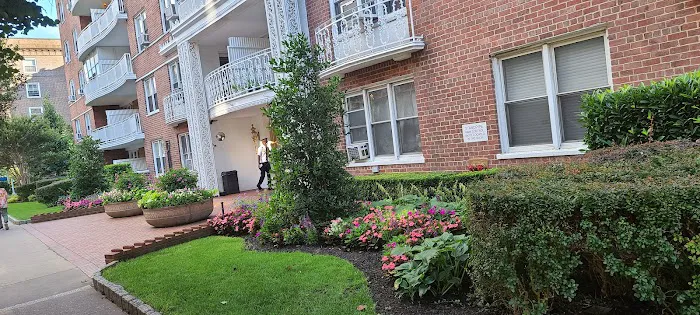 Bradlee Tenants Corp Picture 3