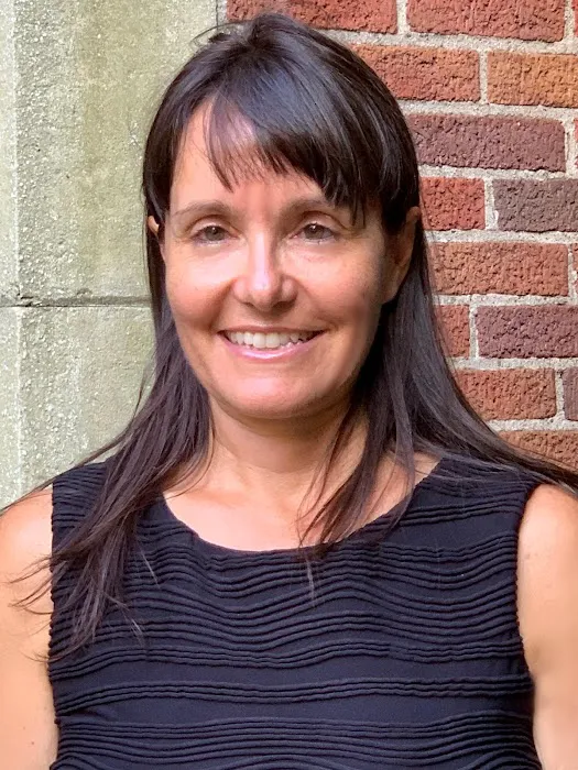 Esther Harris Licensed Real Estate Associate Broker Picture 1