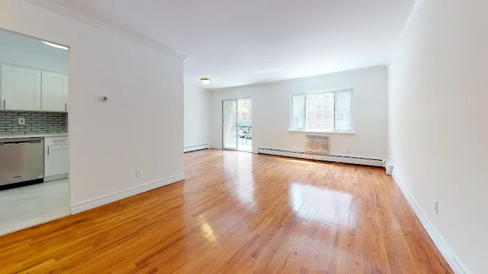 Metro Garden Realty Inc. Picture 1