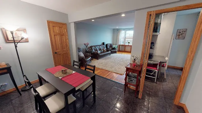 Metro Garden Realty Inc. Picture 3