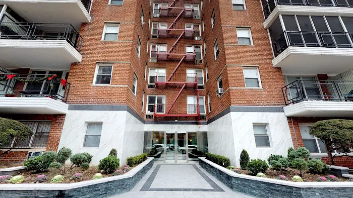 Metro Garden Realty Inc. Picture 10