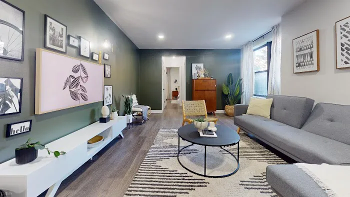 Roger Mashihi Realtor Picture 3