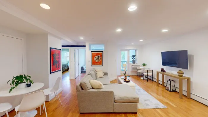 Roger Mashihi Realtor Picture 10