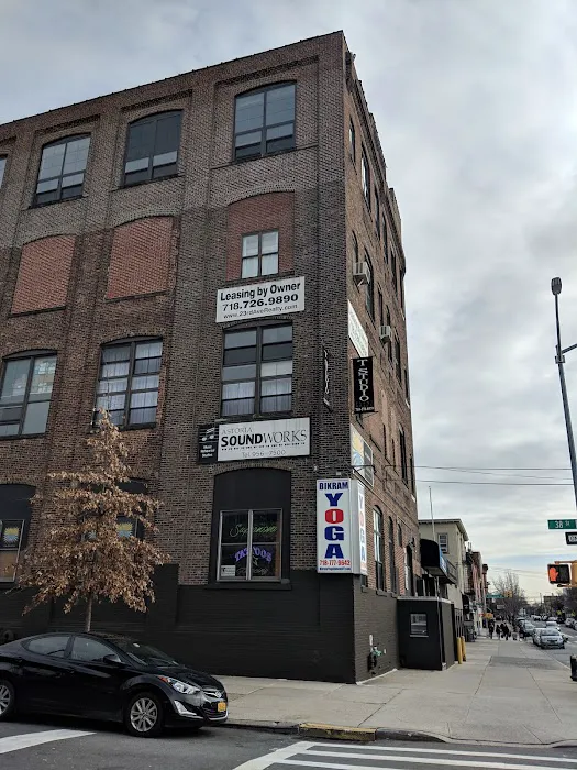 23rd Ave Realty Picture 1