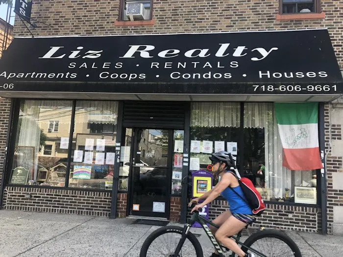 Liz Realty Group Picture 4
