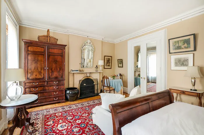 1871 House Picture 5
