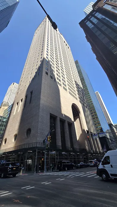 550 Madison Picture 3