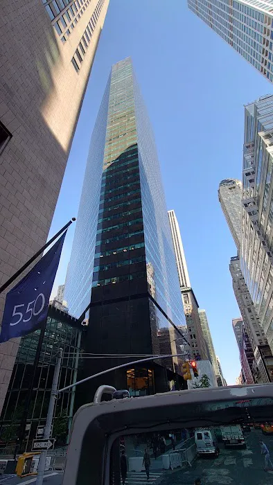 550 Madison Picture 5