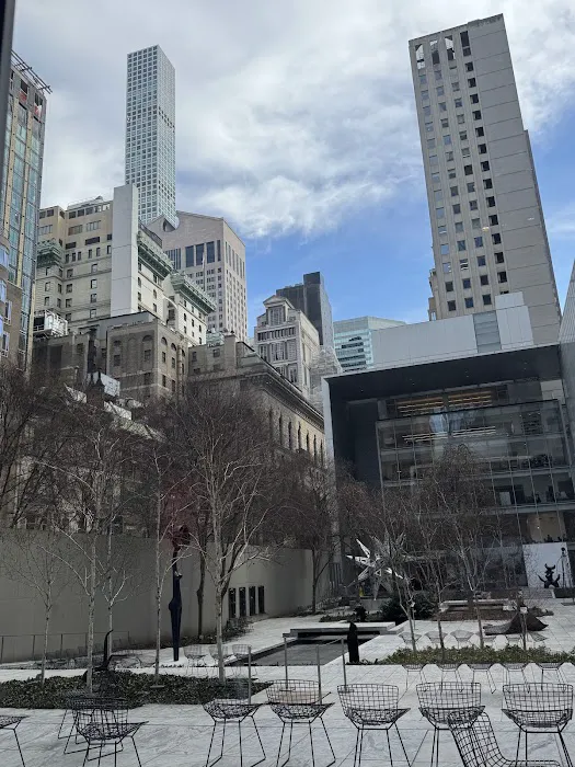 550 Madison Picture 7