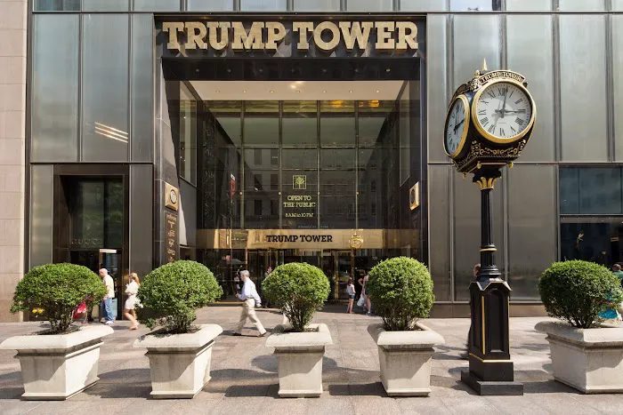 Trump International Realty Picture 4