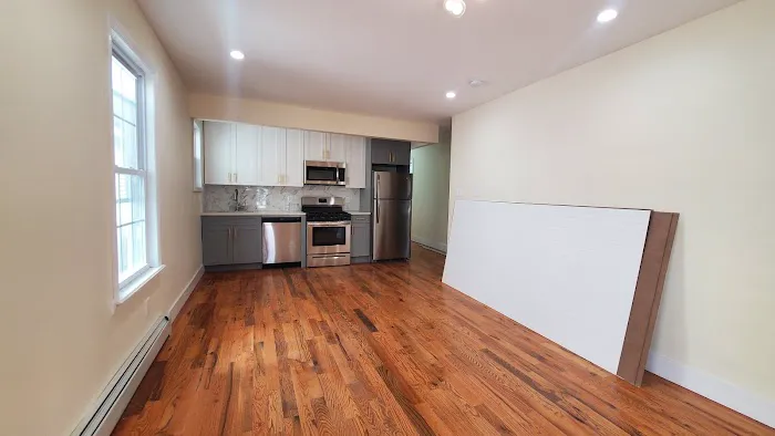 K & P REALTY SERVICES, INC. Picture 4