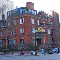 110 East End Avenue ico