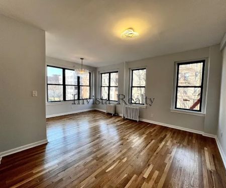 Invista Realty LLC