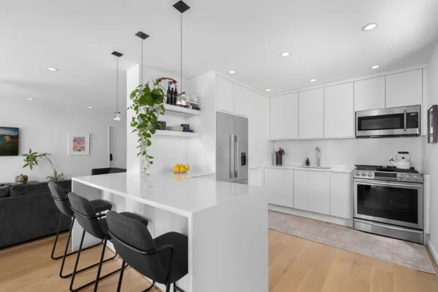 Kelvin Miller NYC Real Estate Picture 5