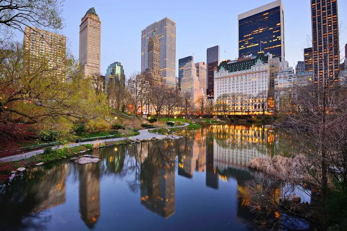 Berkshire Hathaway HomeServices New York Properties Picture 4