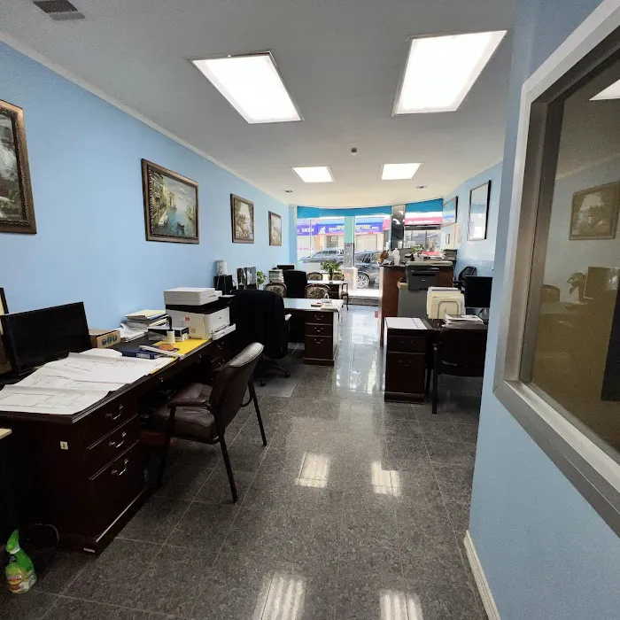 LUCID REAL ESTATE LLC. Picture 2