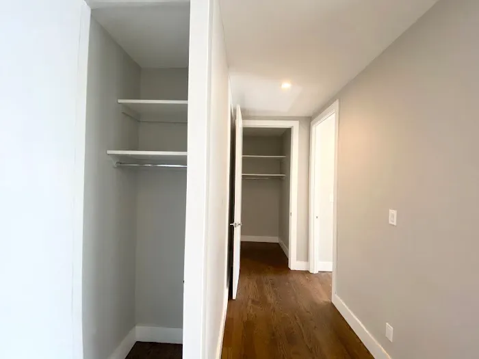 ERN FLATS Picture 8
