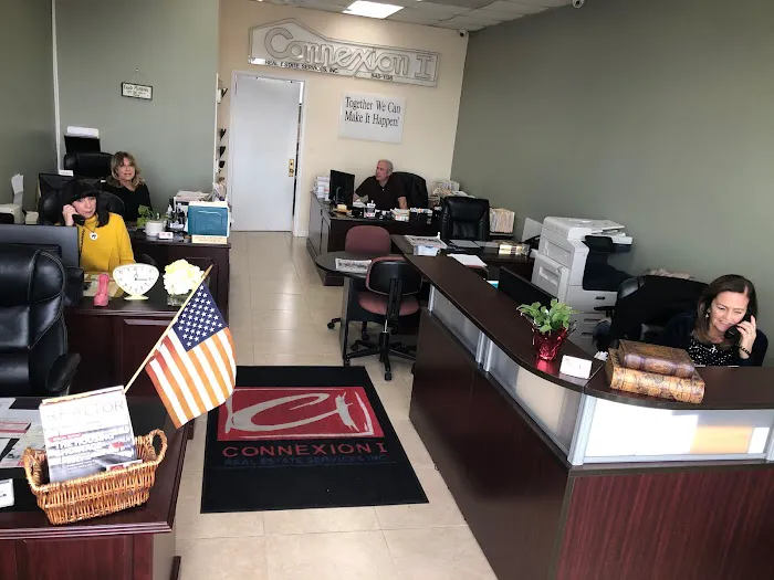 Connexion Real Estate Picture 2