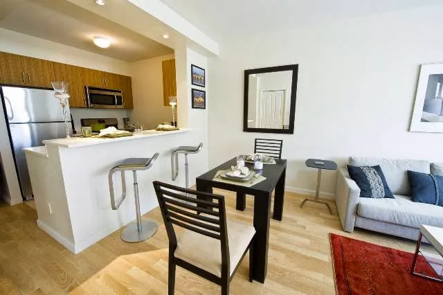 Astoria Rentals Picture 7