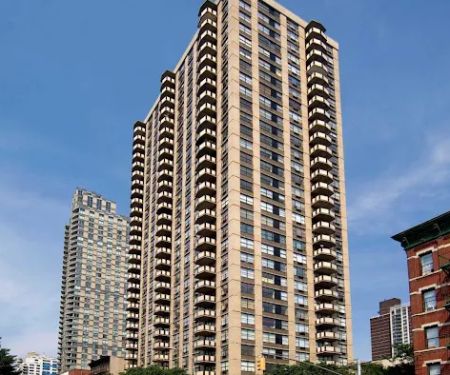303 East 83rd Apartments
