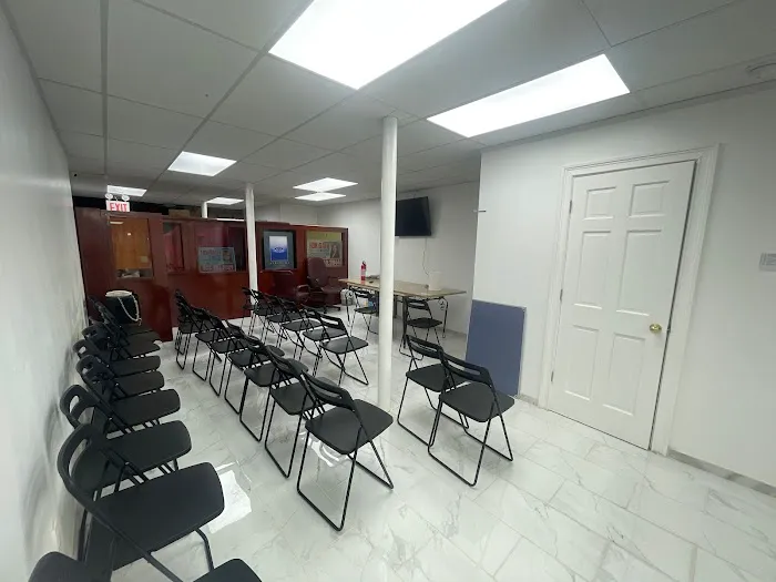 Telemundo Realty Picture 2