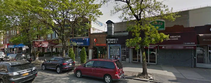 Metropolis Realty, Inc. Picture 1