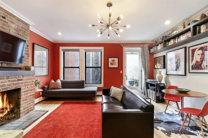 William Bolls, Licensed Associate Real Estate Broker Picture 7