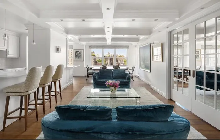 Gerard Sager Douglas Elliman Real Estate Picture 8