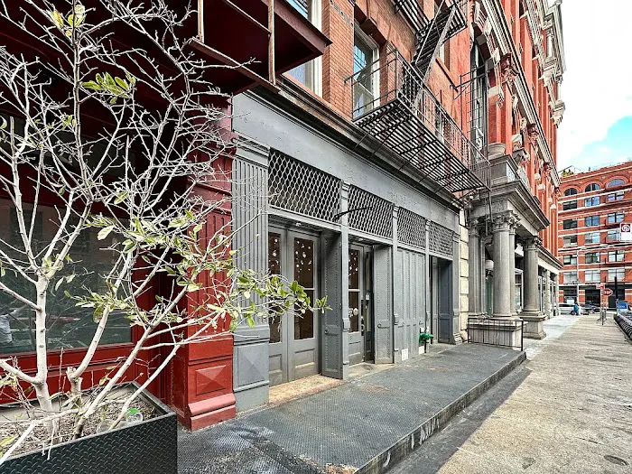 Luque Team Douglas Elliman Real Estate Picture 4