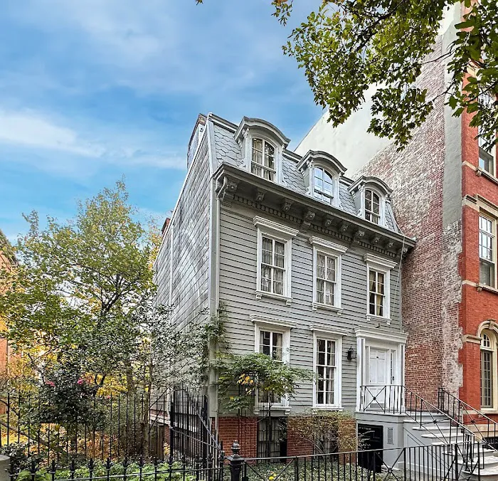 Luque Team Douglas Elliman Real Estate Picture 8