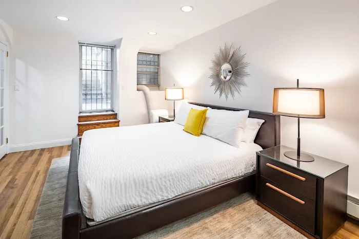 Furnished Quarters Picture 4