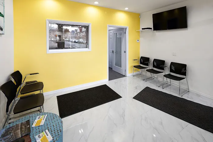 InstaHomes Realty, LLC Picture 3
