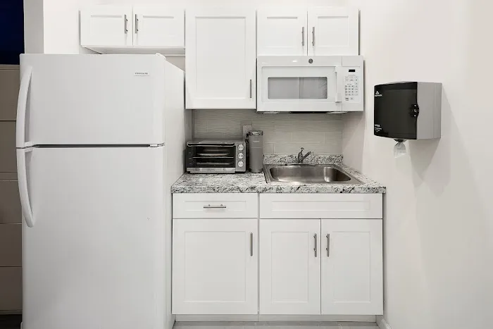 InstaHomes Realty, LLC Picture 2