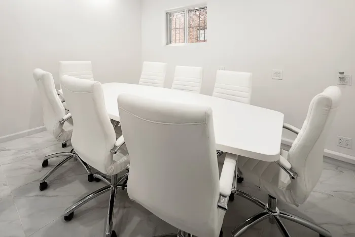 InstaHomes Realty, LLC Picture 5