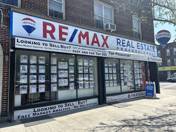 Re/Max Real Estate Professionals Picture 2