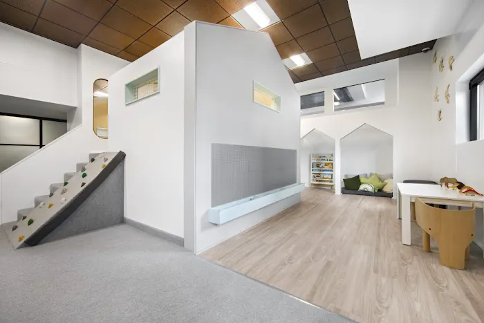 200 East 87th Street Apartments Picture 10