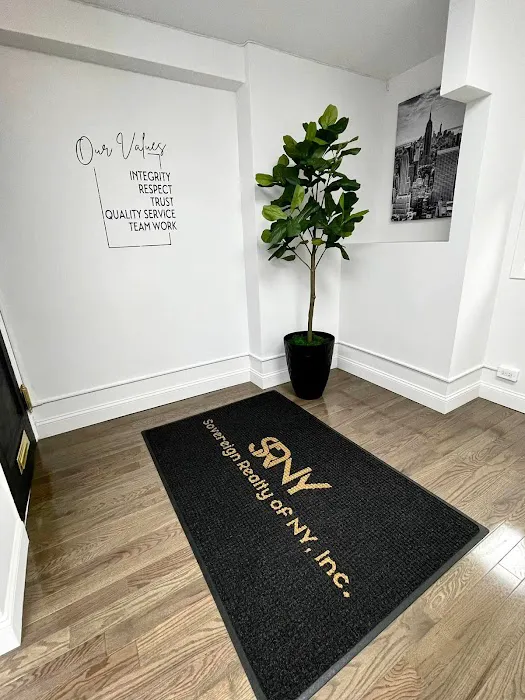 Sovereign Realty of NY, Inc Picture 2