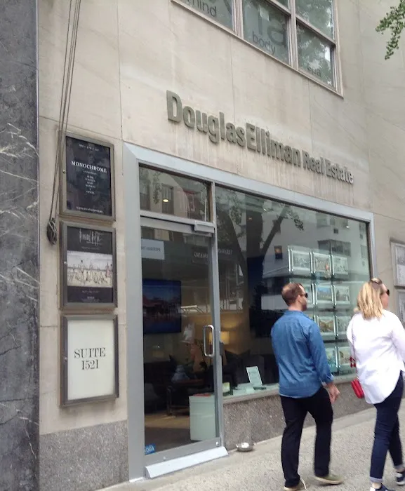 Douglas Elliman Real Estate Office in Upper East Side in New York, NY Picture 1