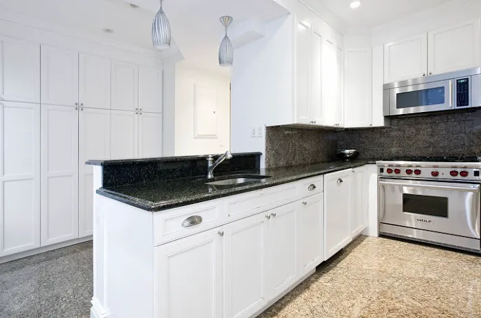 151 East 80th Street Picture 2
