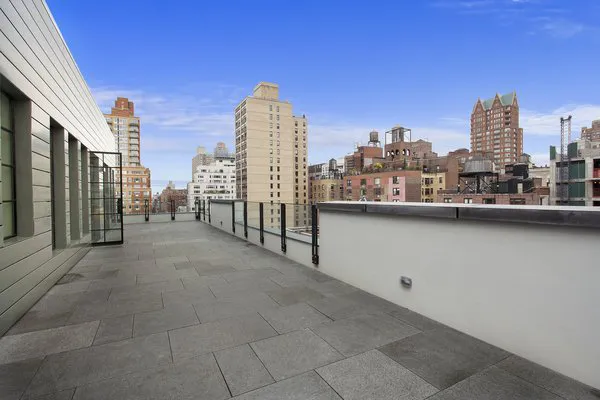 151 East 80th Street Picture 6