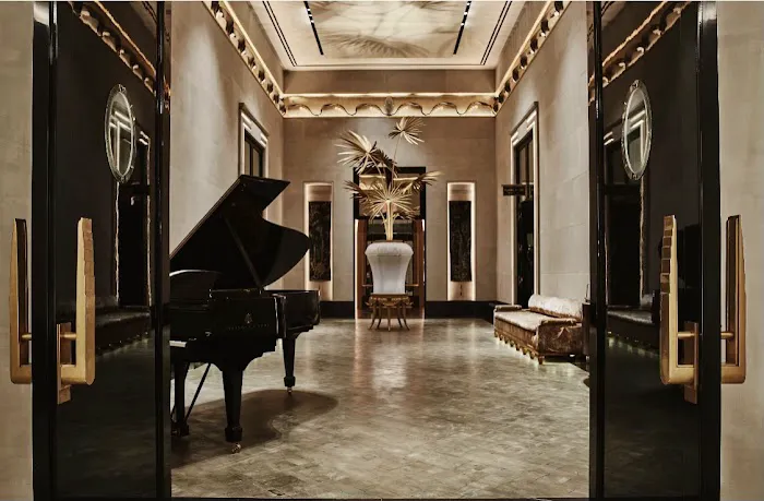The Ritz New York Real Estate Istvan Ritz at Douglas Elliman Picture 2