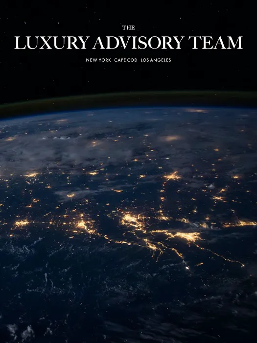 the Luxury Advisory Team Picture 5