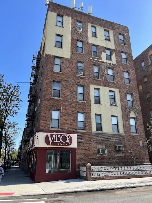 Velsor Realty Picture 1
