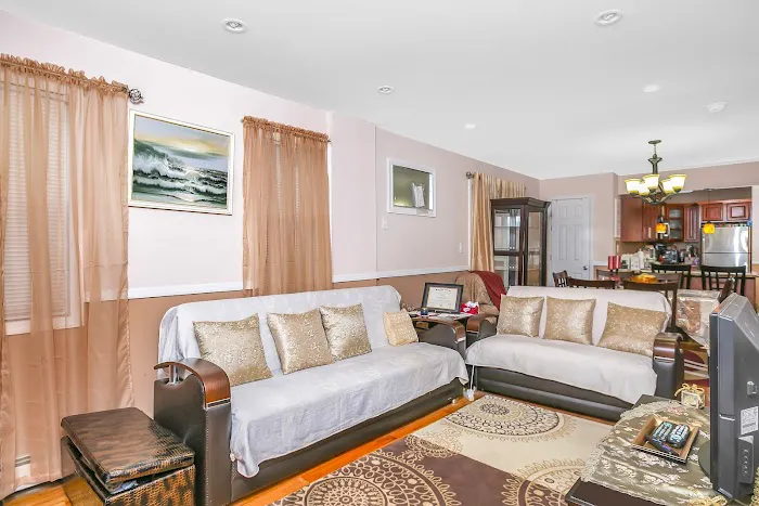 Century 21 Professional Realty Picture 7